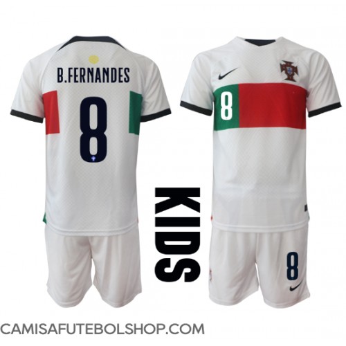 Camisa de time de futebol Portugal Bruno Fernandes #8 Replicas 2º Equipamento Infantil Mundo 2022 Manga Curta (+ Calças curtas)
